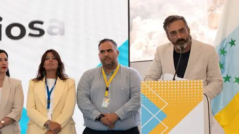 Pedro San Ginés y sus compañeros de la Ejecutiva insular en una imagen de archivo