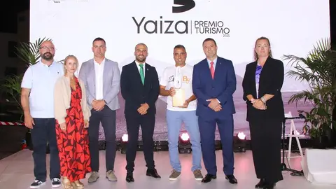 Gustavo Medina y concejales del gobierno de Yaiza (1)
