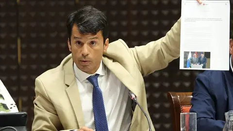 Marcos Bergaz durante su intervención en la comisión parlamentaria