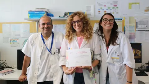 Profesionales con la acreditación de la unidad de Asma del Molina Orosa