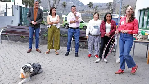 Oswaldo Betancort y Marci Acuña en la residencia de Haría.