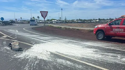 Así quedó la zona tras la impresionante mancha de residuos