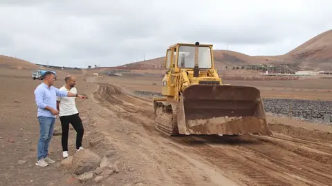 Ángel Lago y Daniel Medina visitando las obras