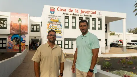 Echedey Eugenio y Rosmen Quevedo Casa de la Juventud.