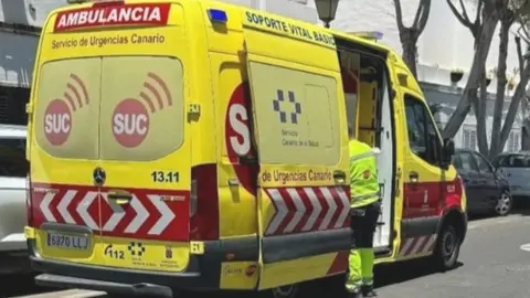 Imagen de archivo de una ambulancia del SUC trabajando en Arrecife.