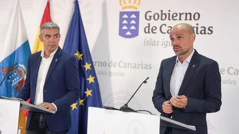 Narvay Quintero y Alfonso Cabello este lunes anunciando los acuerdos del Consejo de Gobierno.