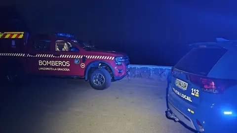 Vehículo de los bomberos en la zona.