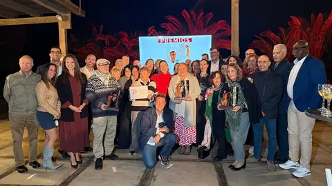 Galardonados y asistentes a la entrega de premios Alexis Tejera Lemes.