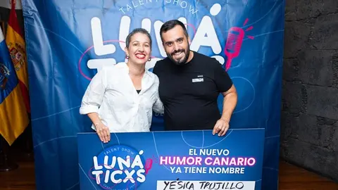 Yésica Trujillo junto a Kike Pérez.