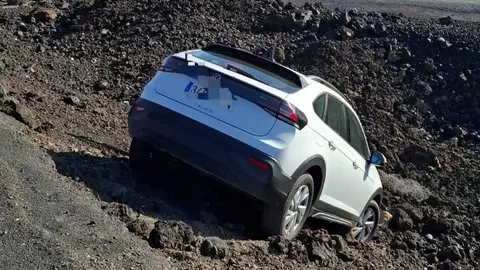 Vehículo fuera de la vía.