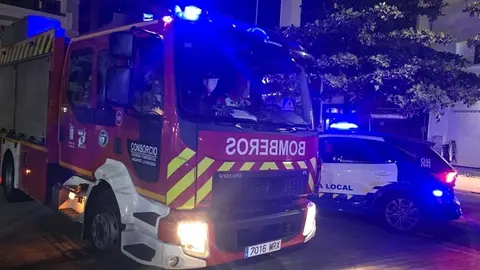 Camión de los bomberos.