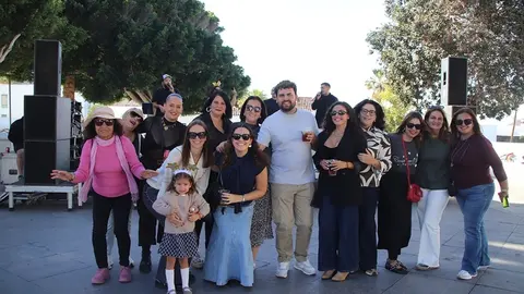 Los vecinos aprovechando los &uacute;ltimos momentos del a&ntilde;o.