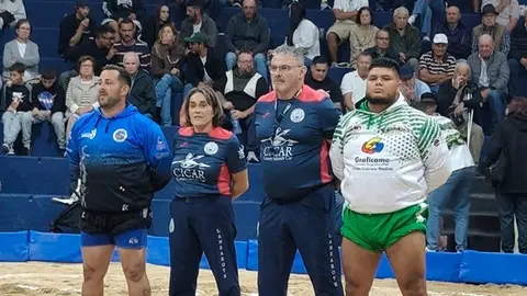 Luchadores del Tinajo y el San Bartolom&eacute;.