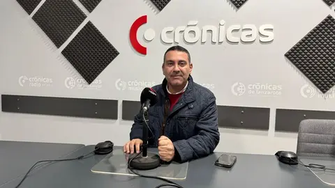 Oswaldo Betancort en el programa "A Buena Hora" de Cr&oacute;nicas Radio.