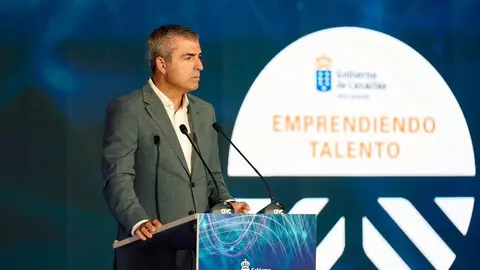 Manuel Dom&iacute;nguez, vicepresidente del Gobierno de Canarias.