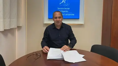 Juan Monz&oacute;n, consejero de Deportes del Cabildo de Lanzarote y portavoz del Partido Popular de Yaiza.