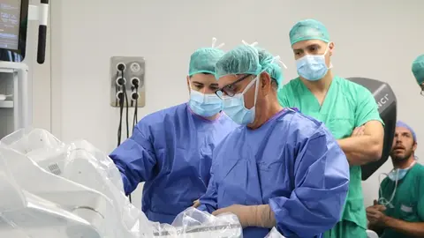 Servicio de cirug&iacute;a de intervenci&oacute;n.