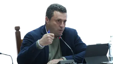 &Oacute;scar Noda en un pleno del Cabildo.