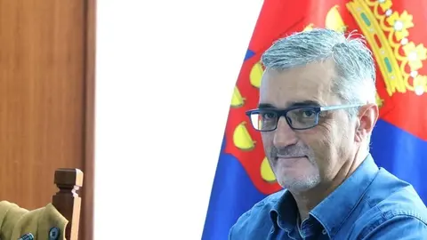 Marci Acu&ntilde;a en el Pleno del Cabildo.