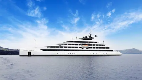 El ultralujoso crucero Emerald Azzurra atracar&aacute; en Arrecife este jueves 9 de abril.