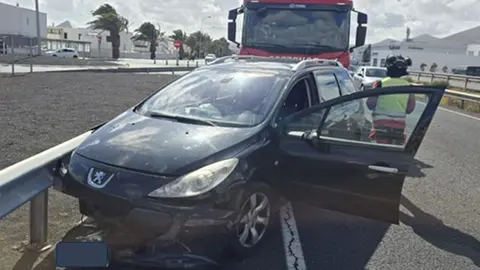 Imagen de  c&oacute;mo qued&oacute; el veh&iacute;culo tras el accidente