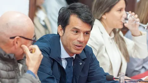 Marcos Bergaz (PSOE) en pleno de Teguise y La Graciosa.