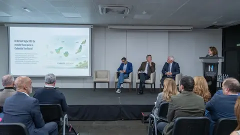 Foro sobre el REF realizado por CC.