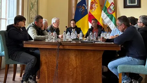 Pleno del Ayuntamiento de Har&iacute;a.