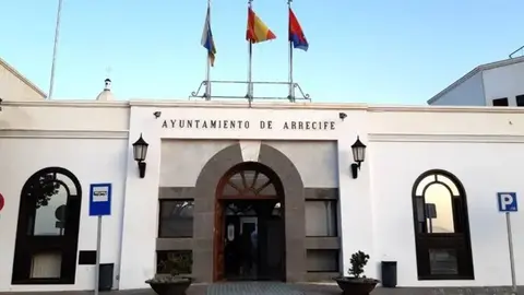 Fachada del Ayuntamiento de Arrecife.