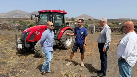 Jos&eacute; Juan Cruz, Ulpiano Calero y Nicol&aacute;s Saavedra.