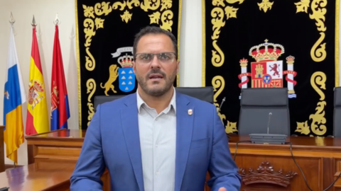 Yonathan de Le&oacute;n en el Pleno de Arrecife.