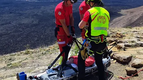 Imagen del momento del peligroso rescate