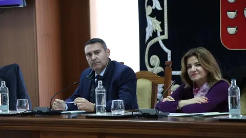 Oswaldo Betancort y Mar&iacute;a Jes&uacute;s Tovar.