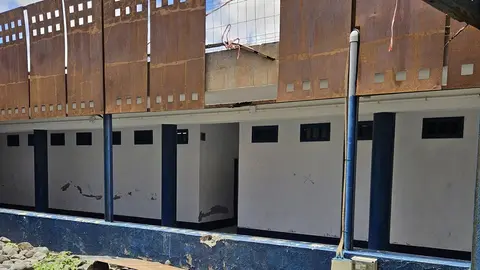 Imagen de la zona de los ba&ntilde;os de la playa de La Garita.