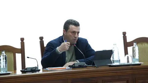 &Oacute;scar Noda en el Pleno del Cabildo.