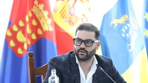 Jes&uacute;s Mach&iacute;n Tav&iacute;o, consejero de Pol&iacute;tica Territorial.