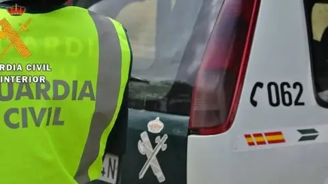 Imagen de archivo de otra actuaci&oacute;n de la Guardia Civil en Canarias. 