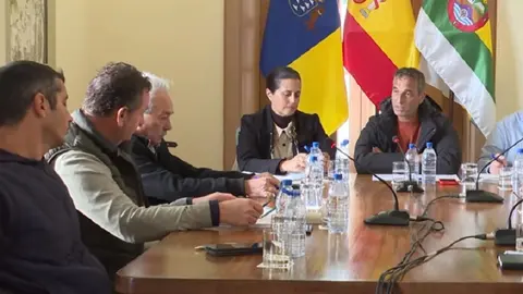 Imagen de un pleno celebrado en Har&iacute;a. 