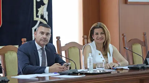Imagen de archivo del presidente y de la vicepresidenta del Cabildo de Lanzarote.