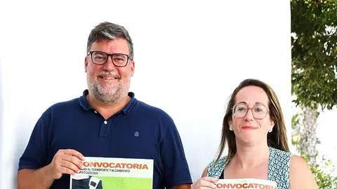 Isidro Pérez y Estefanía Luzardo.