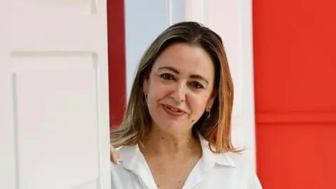 Mar&iacute;a Dolores Corujo.