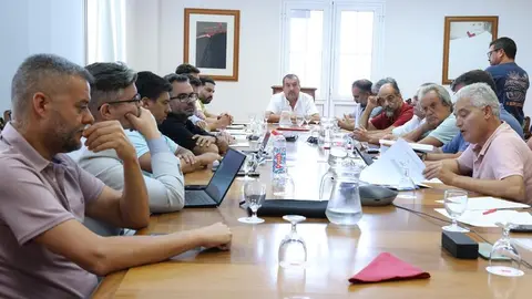 Reunión con los Ayuntamientos sobre las Zonas ZAR.
