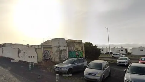 Los propietarios de los restos de la antigua discoteca Maui tratan ahora de paralizar el derribo que ya estaba previsto