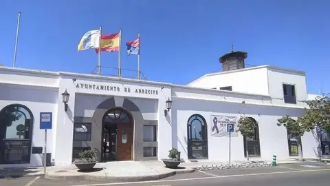 Intersindical Canaria denuncia las graves deficiencias de la "mayor oferta de empleo de la historia" del Ayuntamiento de Arrecife