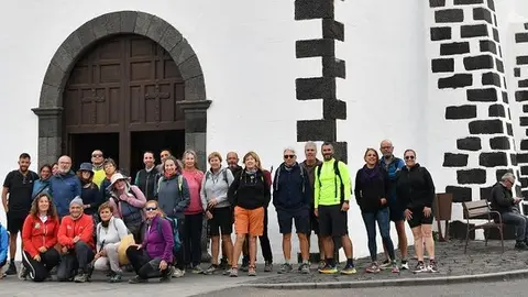 Más de doscientas personas disfrutan del Festival de  Senderismo de Tinajo