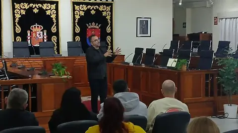 Echedey Eugenio explica por carta el porqué del traslado de los actos del Carnaval al antiguo Recinto Ferial de Arrecife