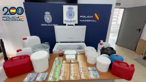 La Policía Nacional desmatela en Tahíche uno de los mayores laboratorios de fabricación de “speed” en Canarias