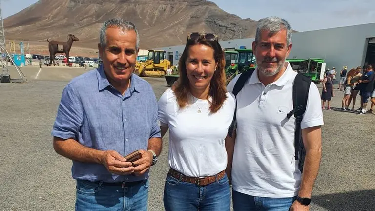 Imagen de Mario Cabrera, Lola García y Fernando Clavijo en Feaga