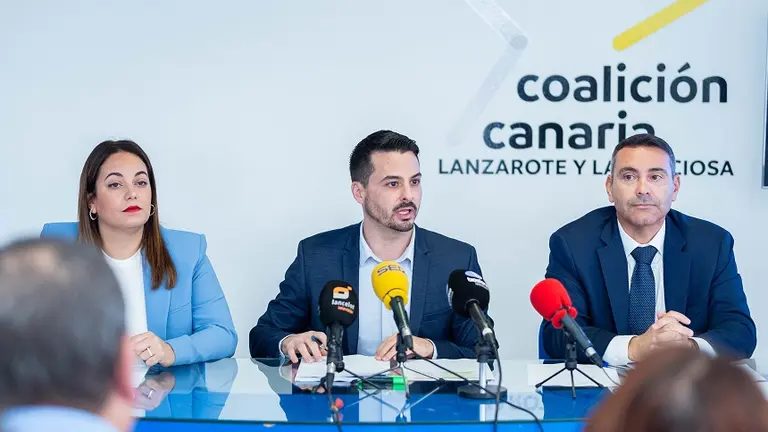 Cristina Calero, David Toledo y Oswaldo Betancort en una imagen de archivo.