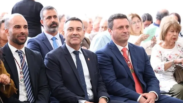 &Oacute;scar Noda junto a Oswaldo Betancort y Daniel Medina.